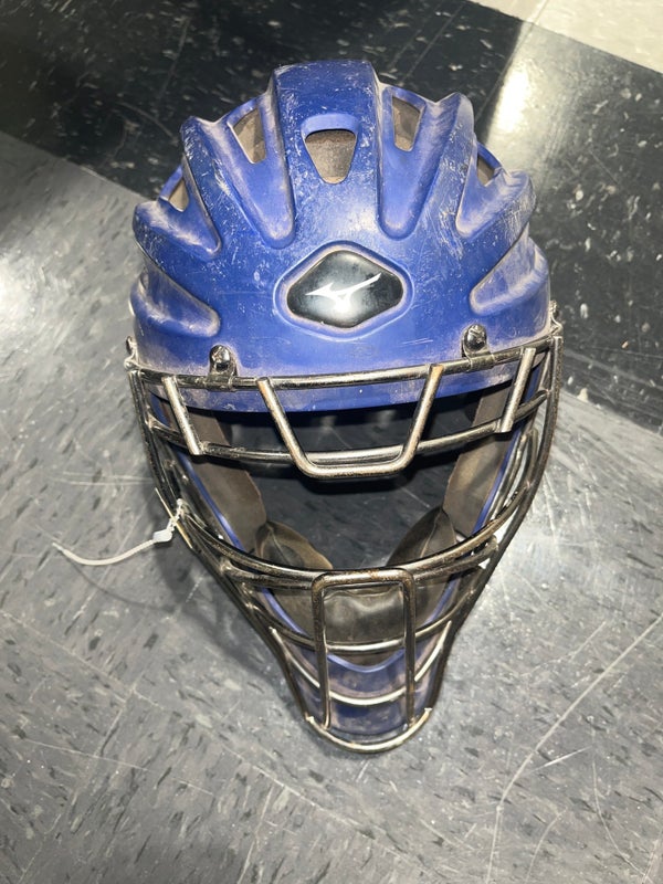 Baseball Bros on X: This custom catchers gear 😱  /  X