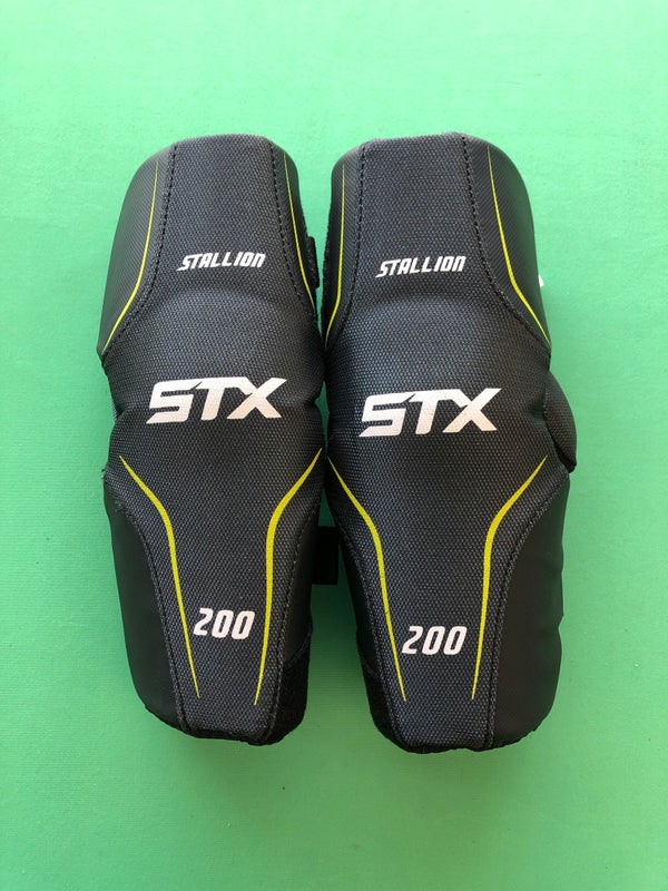 Used STX Stallion 200 Lacrosse Arm Pads (Size: Small)