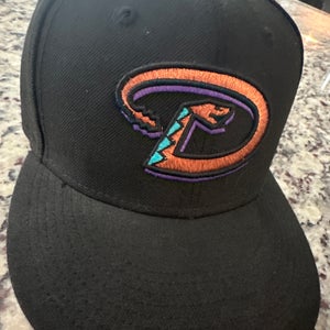 Nice Diamondbacks Hat 7 3/8