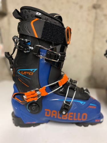 Women's Alpine Touring Stiff Flex LUPO AX 120 Ski Boots