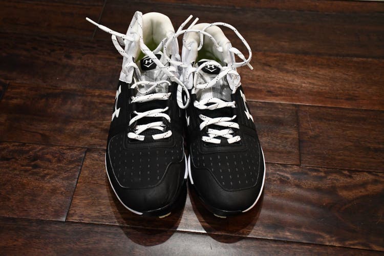 Black Used Size 10 Molded Cleats Under Armour