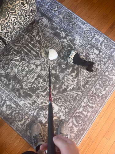 Men's Right Handed Regular Flex 10.5 Loft R11s Driver