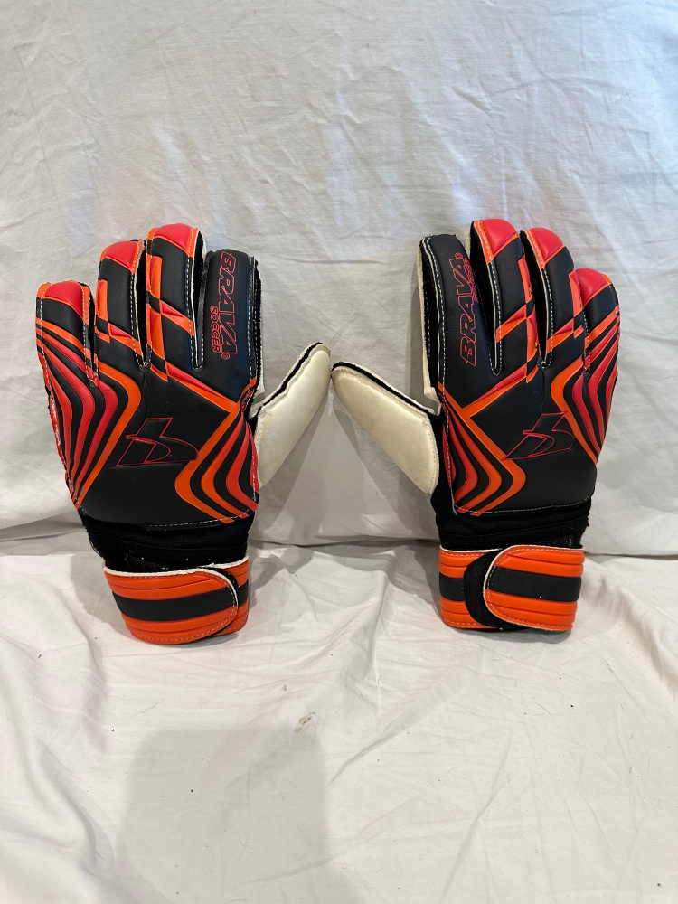 Used Medium  Goalie Gloves