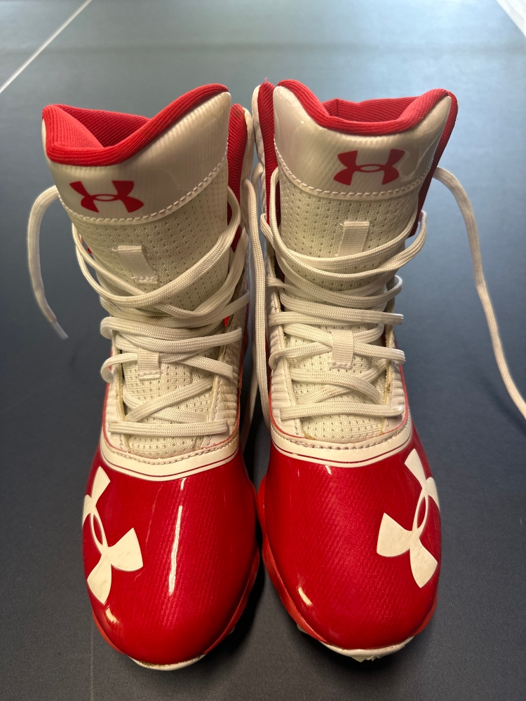 Youth Under Armour Highlight Cleats