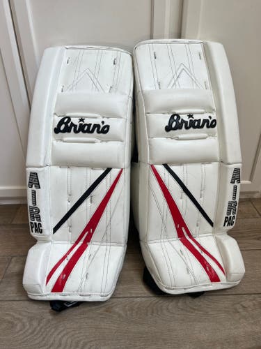 Like new 27" Brian's Alite Air Pac Goalie Leg Pads