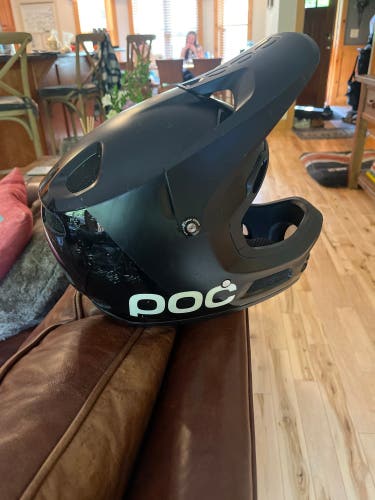Poc full face helmet