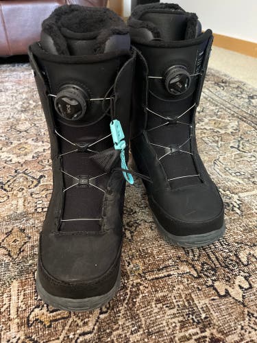Men's Size 10 (Women's 11) K2 Snowboard Boots