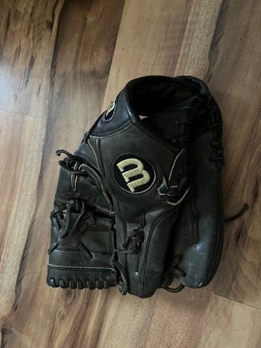 Left Hand Throw 11.75" A2000 Clayton Kershaw Baseball Glove