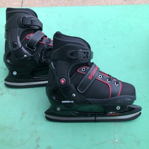 New Schwinn Hockey Skates Size 3-6