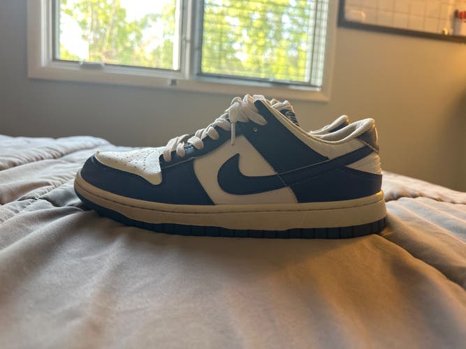 Kentucky Blue Used Size 10 (Women's 11) Nike Dunk Low Shoes