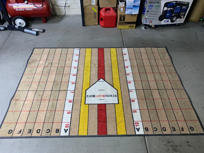 Stride Right Hitting Mat