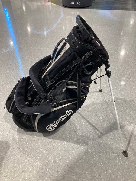 Used Men's TaylorMade Supreme Lite Bag