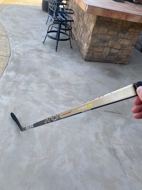 Senior Used Right Handed Bauer S19 Vapor League Hockey Stick P92M Pro Stock  | SidelineSwap