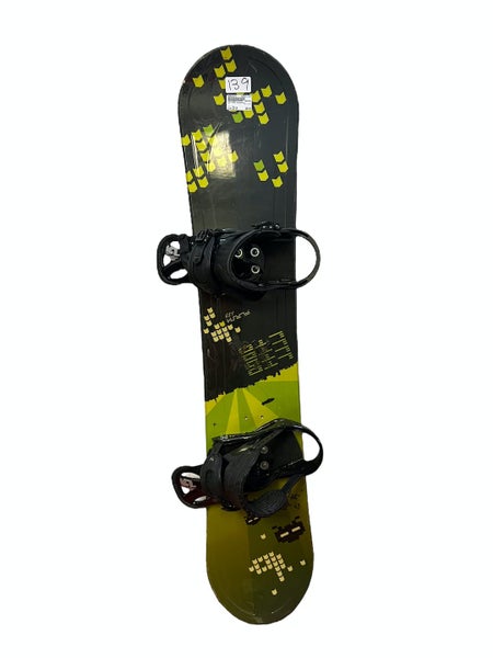 LTD FLASH SNOWBOARD SIZE 139 CM WITH RIDE MEDIUM BINDINGS