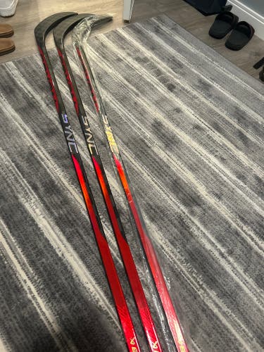 *NEW* Pro Stock | Bauer Supreme Ultra Sonic (Painted as Nexus Sync) LH 77 Flex