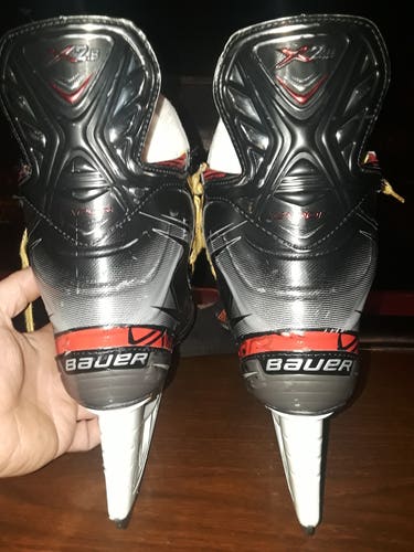 Senior New Bauer Vapor X2.9 Hockey Skates Regular Width Size 7