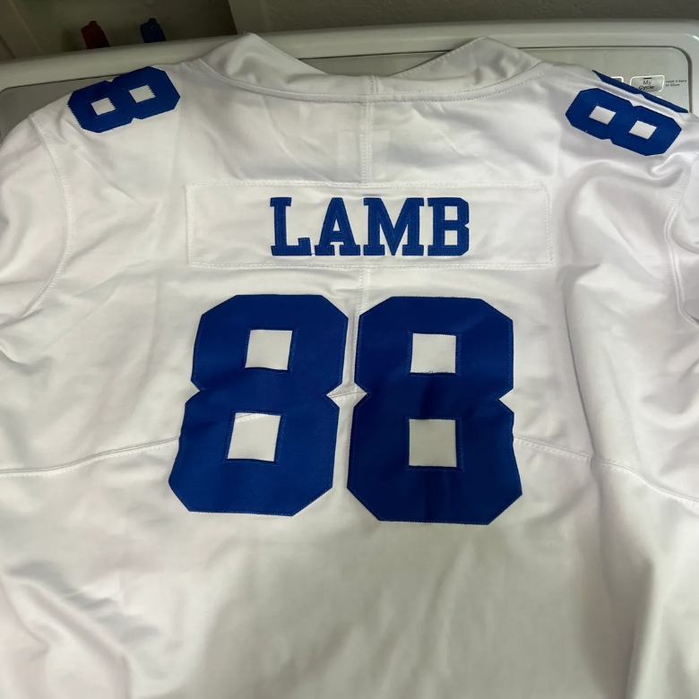 Dallas Cowboys Ceedee Lamb Jersey for Sale in Lakeside, CA