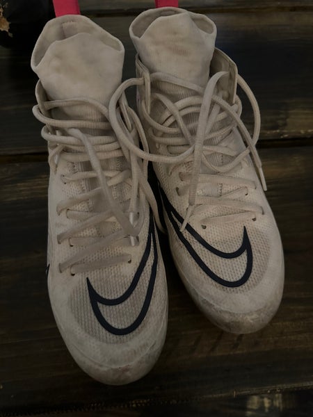 White Used Molded Cleats High Top Alpha Huarache 8 Elite