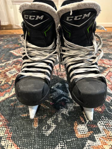 Ccm Ribcor 78k Skates
