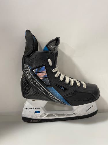 Used True Regular Width   Size 2.5 TF9 Hockey Skates