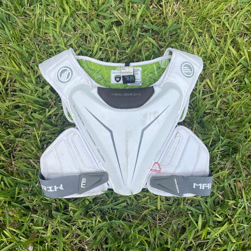 Maverick M5 Shoulder Pads w/ EKG Size M