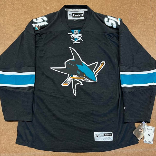 San Jose Sharks Jersey With CCM patch, logo patch, and size tag