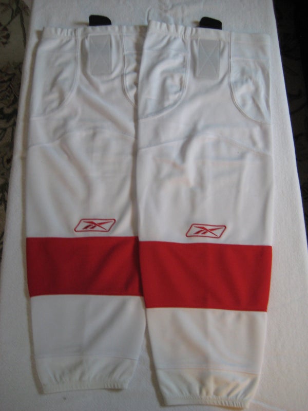 Reebok SX100 Socks White & Red Velcro 30" Senior