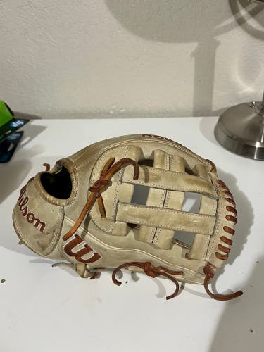 Infield 11.5" A2000 Baseball Glove