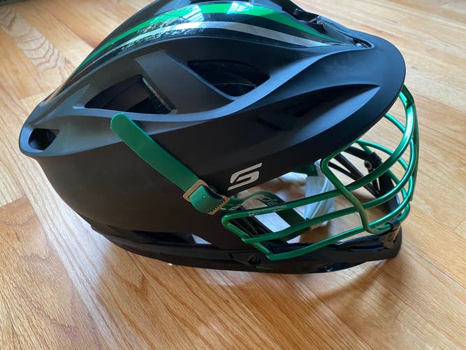 Used Player's Cascade S Helmet