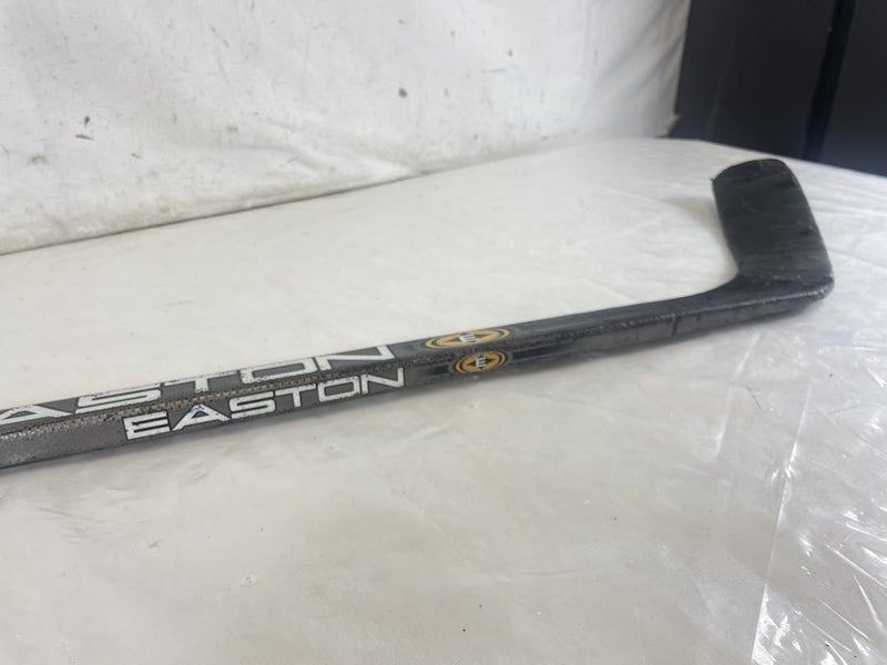 Used Easton SYNERGY 100 Flex Pattern P28 Senior One Piece Sticks