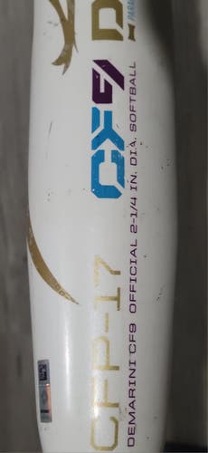 2017 DEMARINI CF9 FASTPITCH SOFTBALL BAT BALANCED -10OZ WTDXCFP-17 32" -10 USED