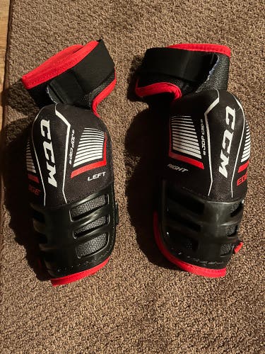 Used Medium CCM Elbow Pads