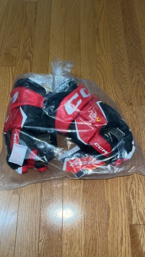 CCM SuperTacks ASV Pro Gloves