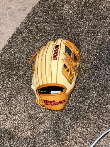 2023 Infield 11.5" A2000 Baseball Glove