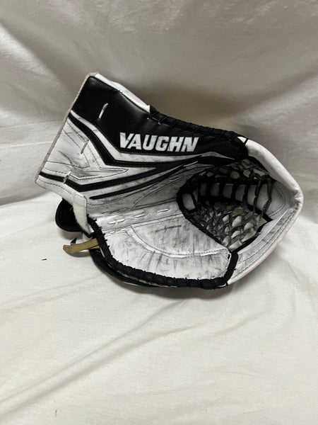 Vaughn Ventus SLR3 Pro Carbon Goalie Blocker - Senior - White