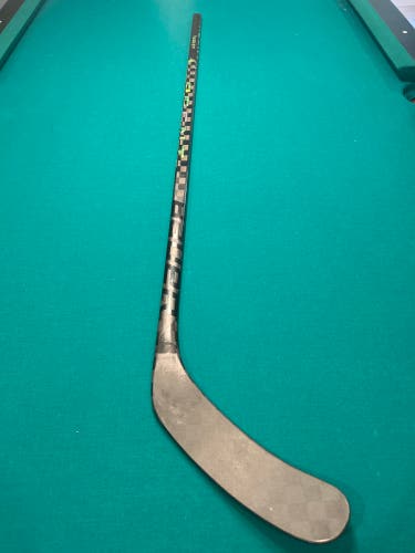 Intermediate Left Hand P92M Ag5nt Hockey Stick