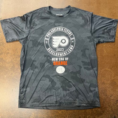 Philadelphia Flyers Engagement Camp Sample Tshirt with Defect