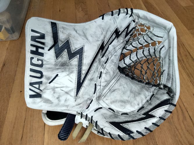 Vaughn V9 Pro Carbon USA made