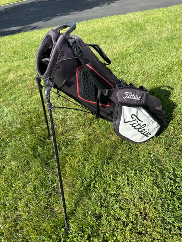 Used Titleist Bag