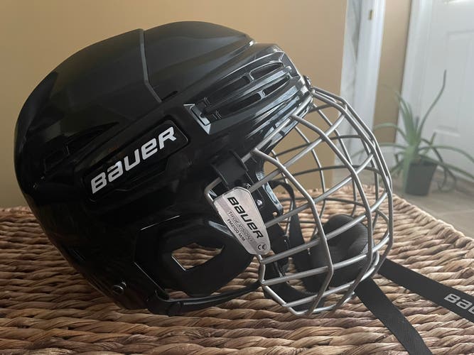 Bauer Ims5.0 m hockey helmet