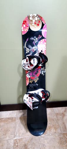 Used Women's 5150 Empress Snowboard Freestyle With Bindings