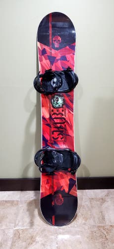 Men's Stauber Snowboard 161cm All Mountain With Bindings Medium Flex Directional Twin