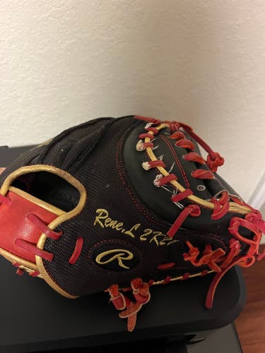 Pro Issued Yadier Molina Model Pro Preferred Baseball