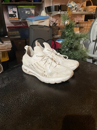 Under Armour Running Shoes