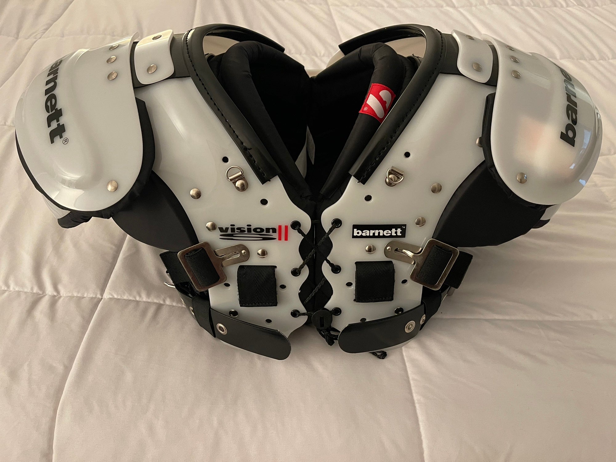 Tag Battlegear Pro 50 Youth Football Shoulder Pads Size XL