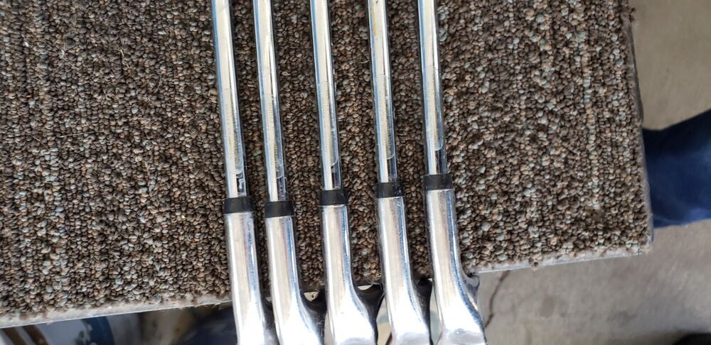 SET OF LYNX BLACK CAT DEEP CAVITY BACK GOLF IRONS 6-PW REG STEEL 1 INCH OVER