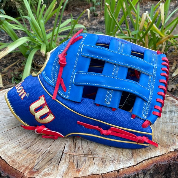 Lot Detail - 2019 Mookie Betts Game Used, Photomatched, & Signed/Inscribed  Wilson MB50 Model Glove Matched to 7/2, 7/7, 8/18, 8/31 & 9/29 (Resolution,  PSA/DNA & Beckett)