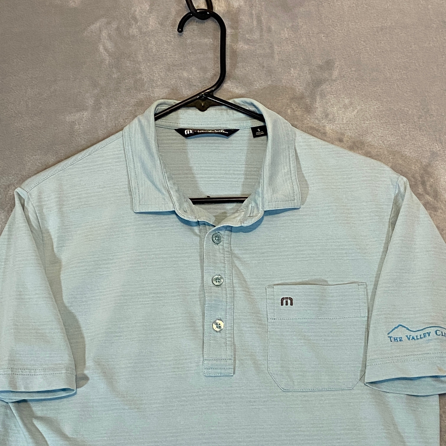 Travis Mathew Golf Polo Shirt Men Small Pocket Short Sleeve Country Club Logo