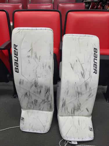 Used Medium Bauer Supreme 2S Pro Goalie Leg Pads