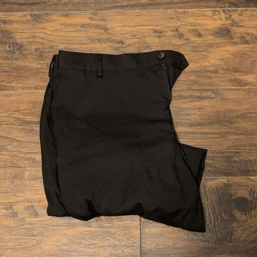 Van Heusen Men's Straight Leg Black Casual Dress Pants size 36 W x 30 L